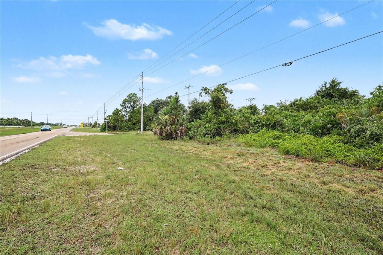 5101 Sunshine Boulevard N, Lehigh Acres, FL 33971 Photo