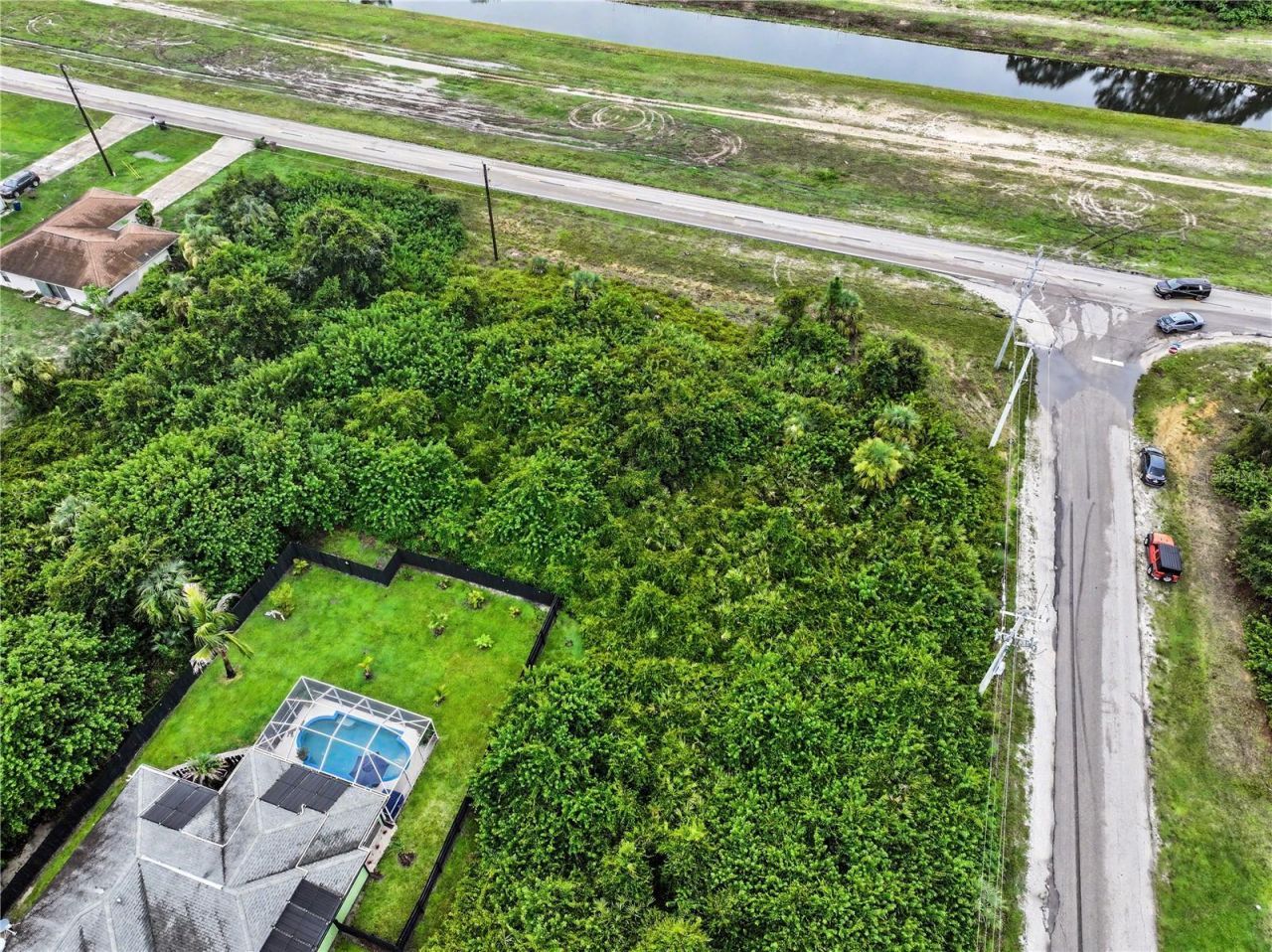 5101 Sunshine Boulevard N, Lehigh Acres, FL 33971 Photo