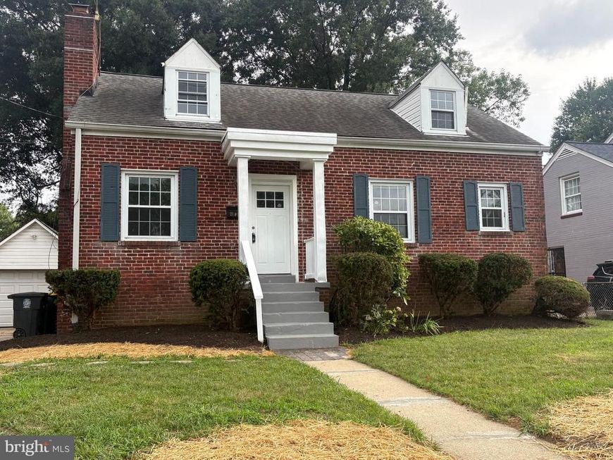 2105 Amherst Road , Hyattsville, MD 20783 Main Photo