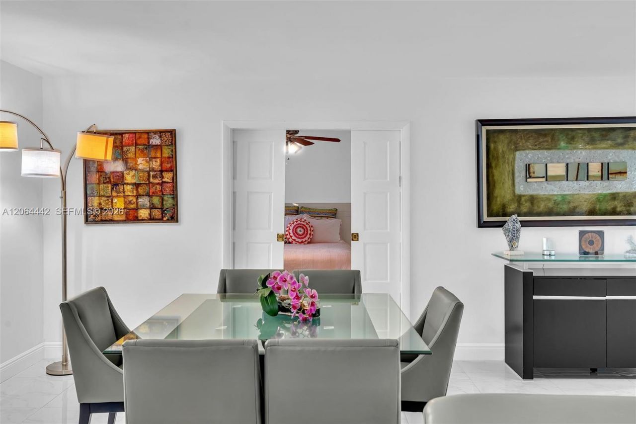 Please Call For Address, Unit 220, Miami, FL 33179 Photo
