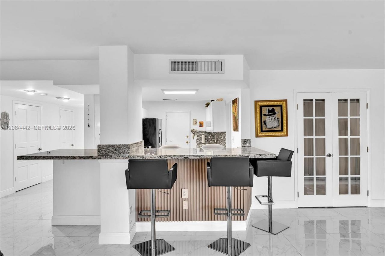 Please Call For Address, Unit 220, Miami, FL 33179 Photo