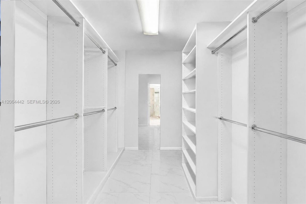 Please Call For Address, Unit 220, Miami, FL 33179 Photo