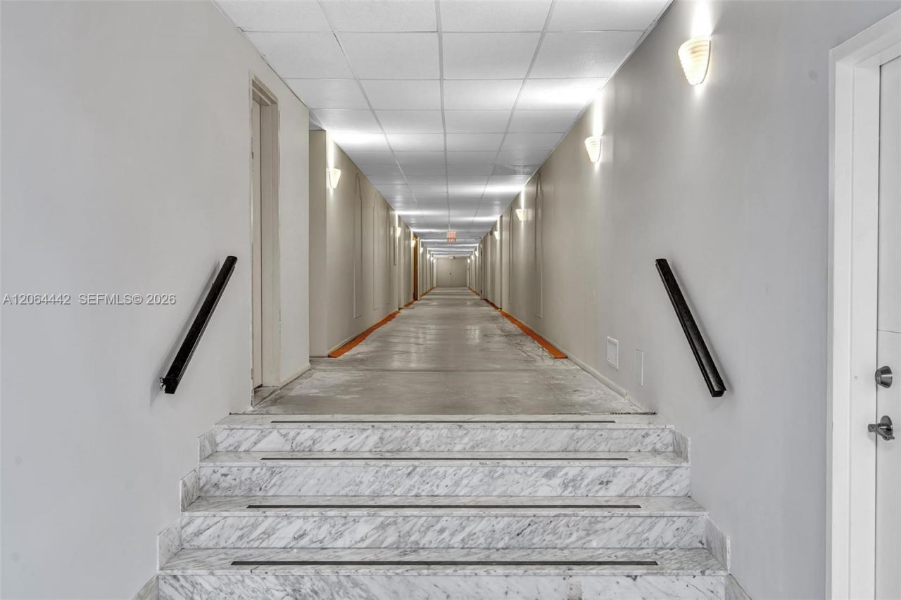 Please Call For Address, Unit 220, Miami, FL 33179 Photo