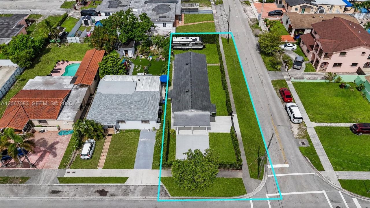 3930 W 2nd Ave, Hialeah, FL 33012 Photo