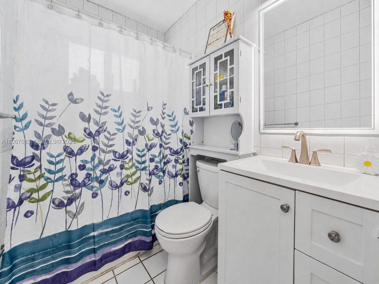 3930 W 2nd Ave, Hialeah, FL 33012 Photo