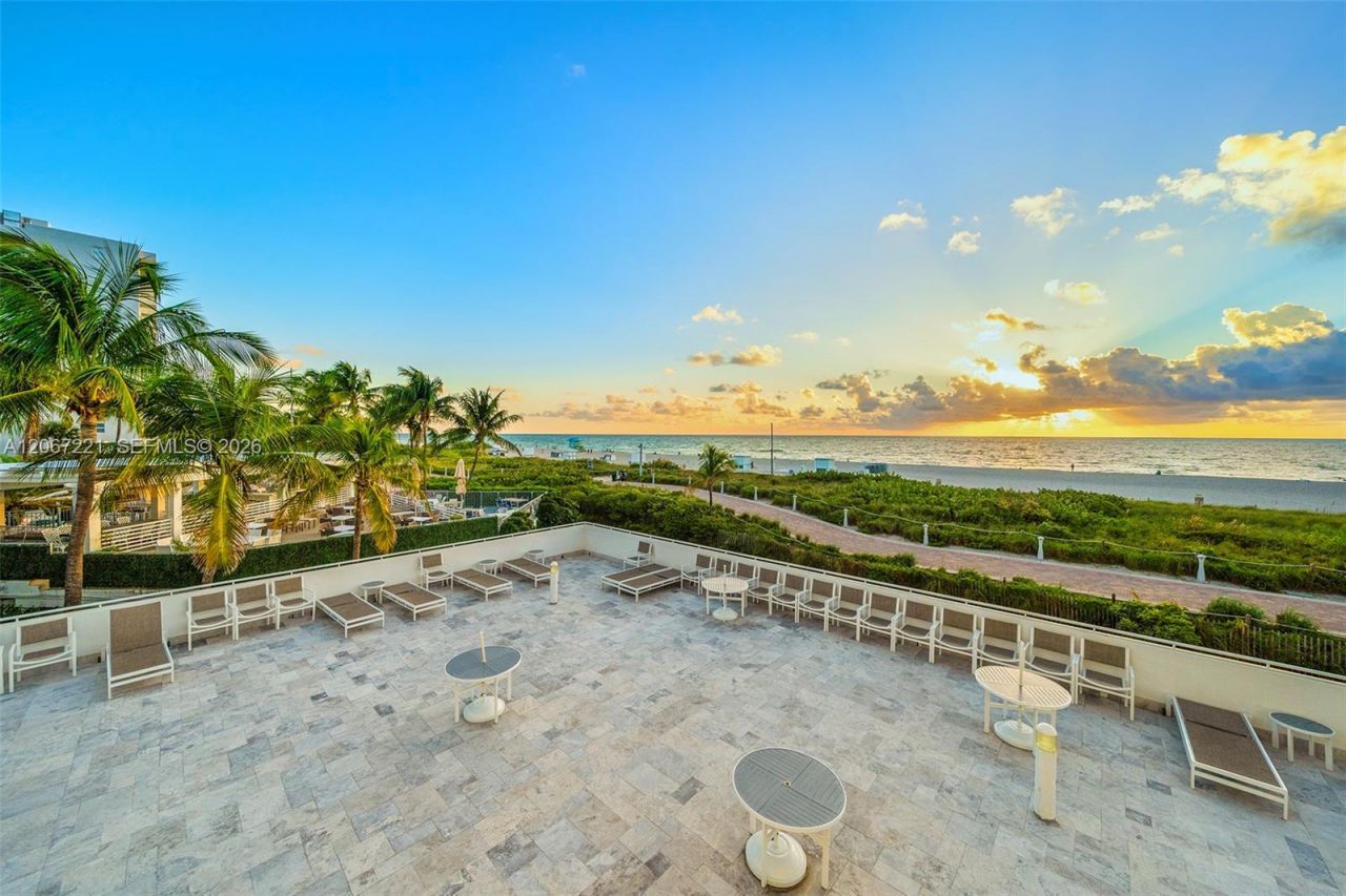 401 Ocean Dr , Unit 318, Miami Beach, FL 33139 Photo