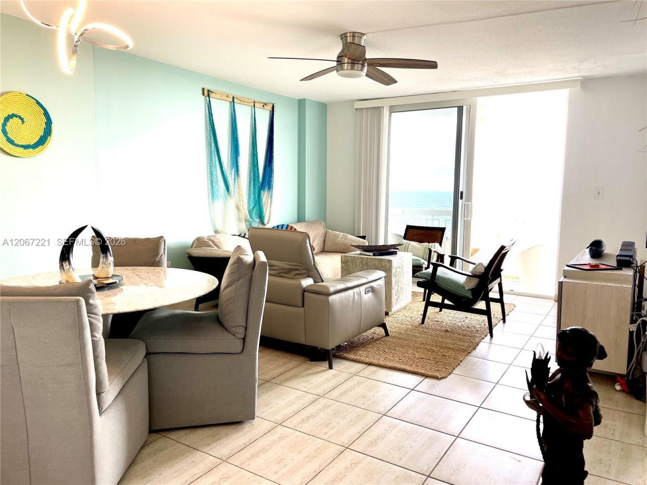 401 Ocean Dr , Unit 318, Miami Beach, FL 33139 Photo