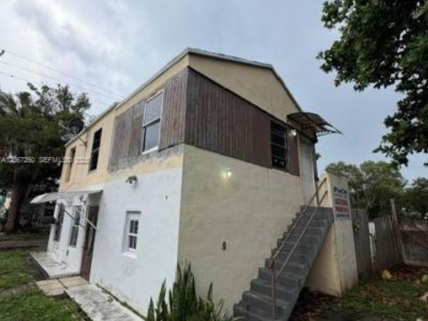 625 NE 86th St , Unit U, Miami, FL 33138