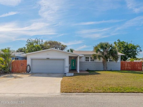 200 Jason Court , Satellite Beach, FL 32937