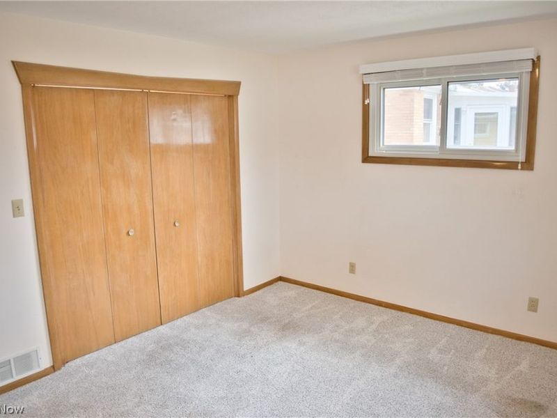 10855 Ronald Drive, Parma, OH 44130 Photo 14