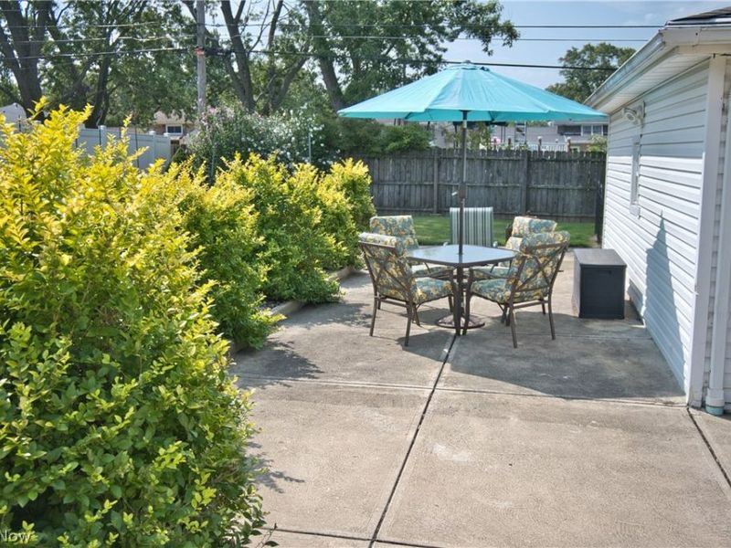 10855 Ronald Drive, Parma, OH 44130 Photo 19