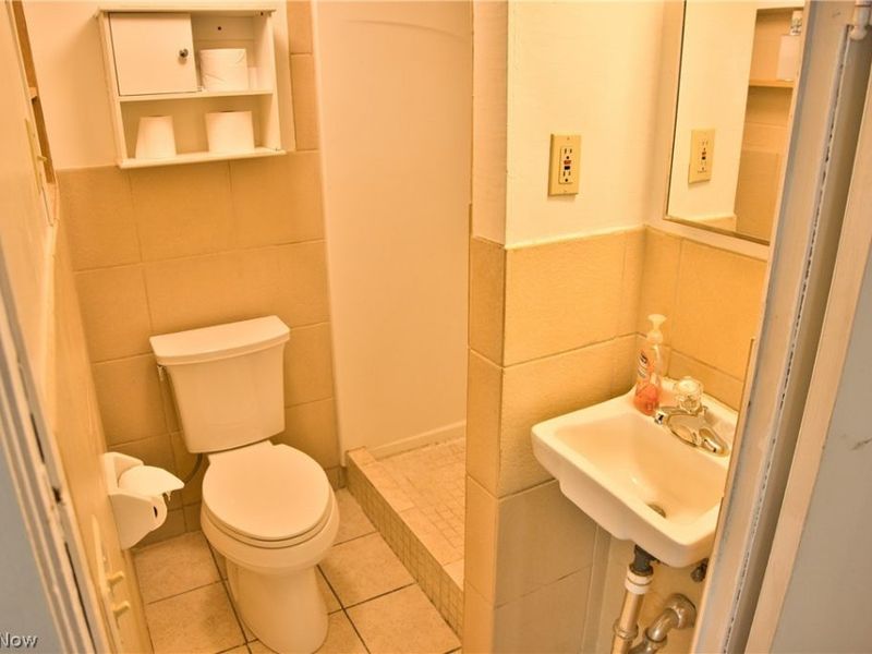 10855 Ronald Drive, Parma, OH 44130 Photo 33