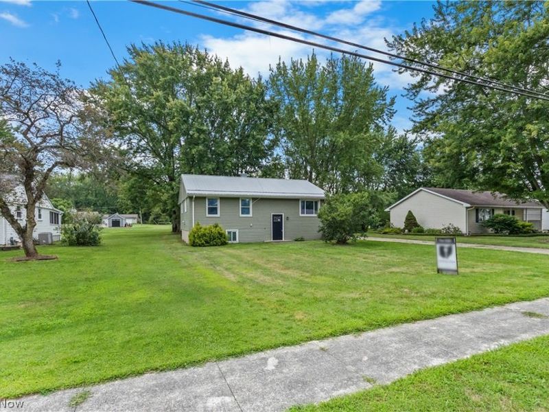 335 Chestnut Street, Andover, OH 44003 Photo 2