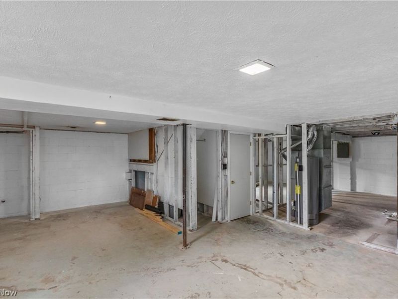 335 Chestnut Street, Andover, OH 44003 Photo 21