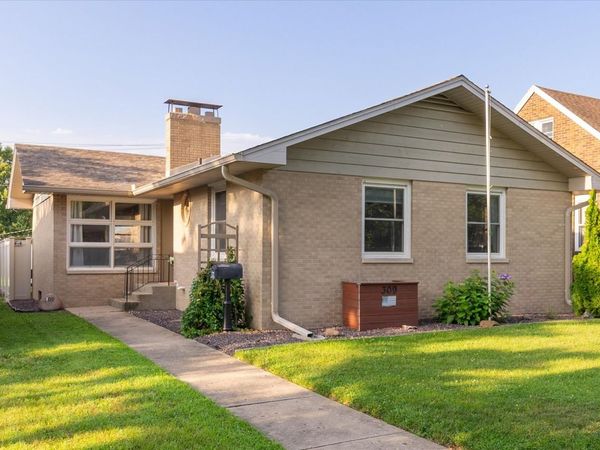 309 W 2nd Street , Oglesby, IL 61348