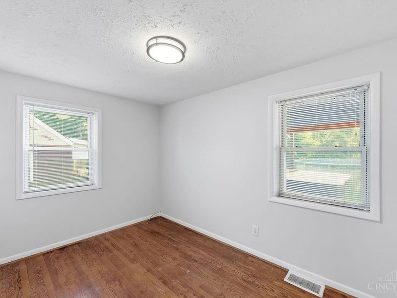 8546 Darnell Avenue, Sycamore Township, OH 45236 Photo 15