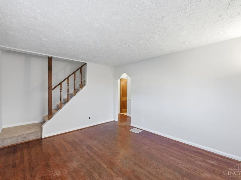 8546 Darnell Avenue, Sycamore Township, OH 45236 Photo 8