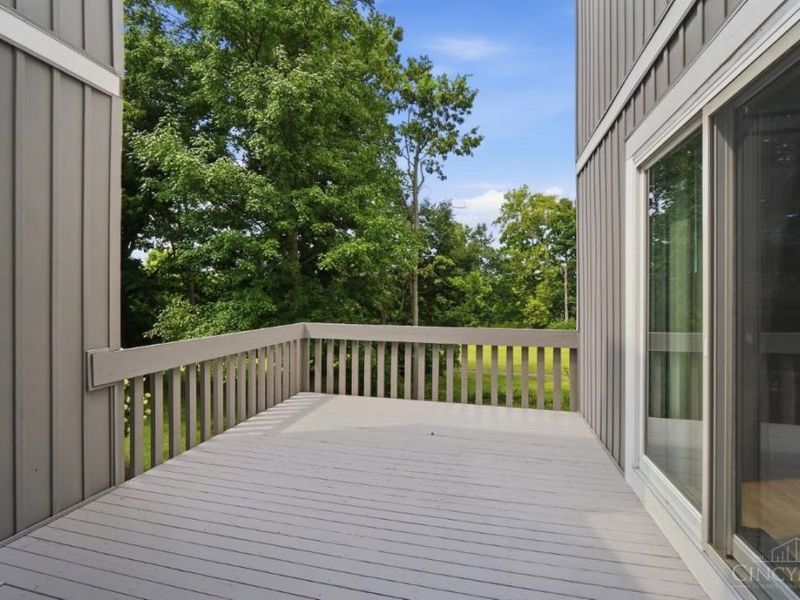 124 Twin Lakes Drive, Fairfield, OH 45014 Photo 24