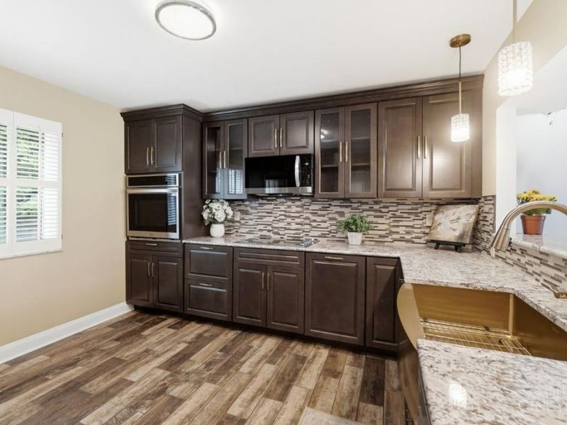 124 Twin Lakes Drive, Fairfield, OH 45014 Photo 9