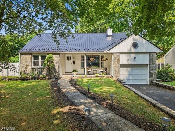 621 5Th St, Belvidere, NJ 07823