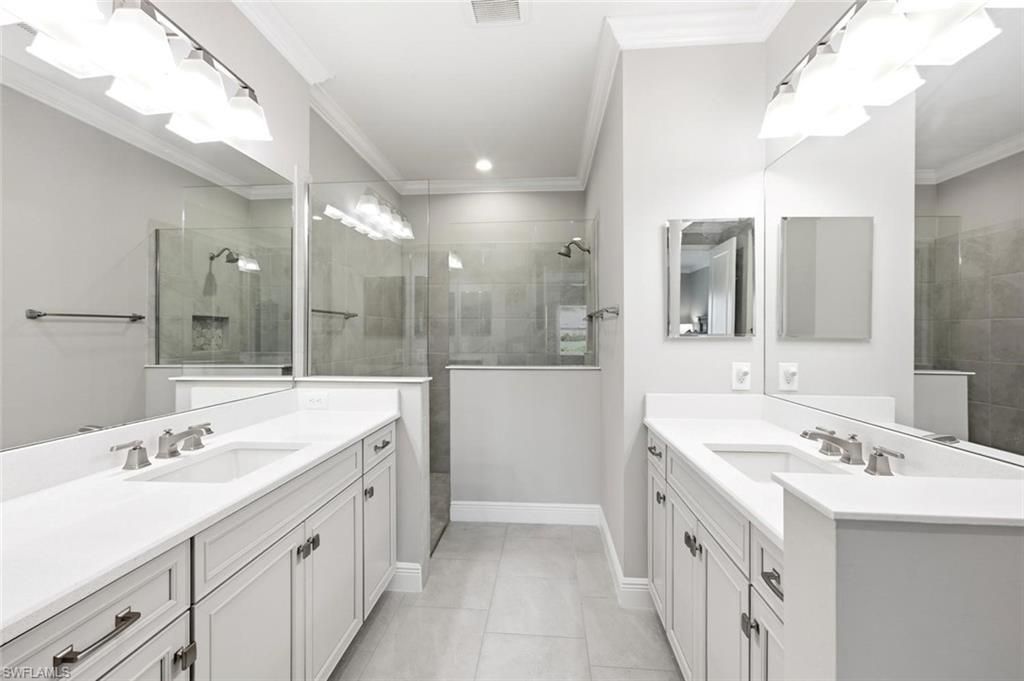 2278 Marquesa Cir, Naples, FL 34112 Photo