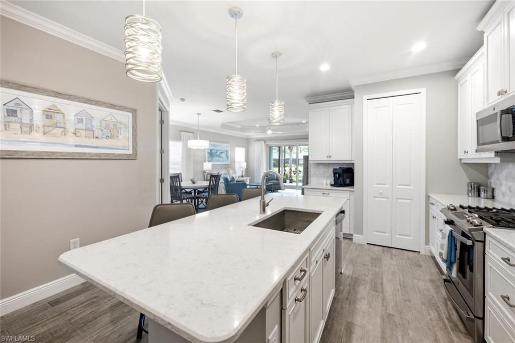 2278 Marquesa Cir, Naples, FL 34112 Photo