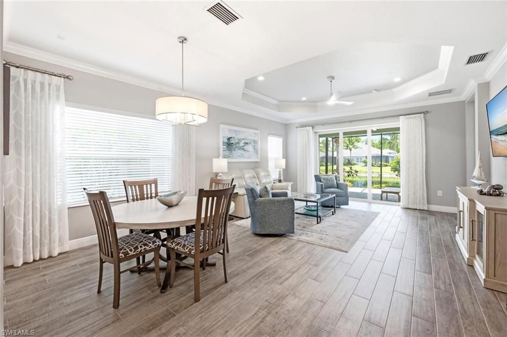 2278 Marquesa Cir, Naples, FL 34112 Photo