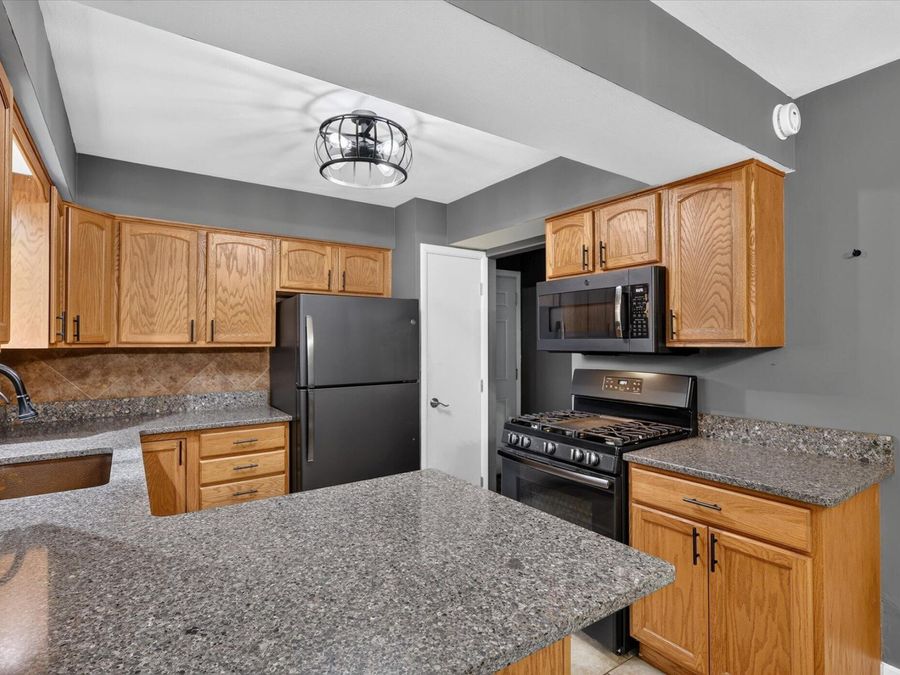 Property Image 16