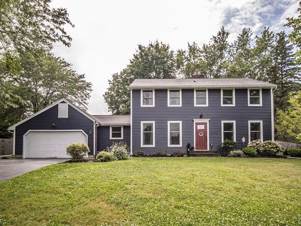 4885 Lynnbrook Circle, Syracuse, NY 13215