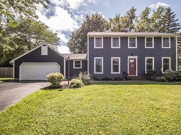 4885 Lynnbrook Circle, Syracuse, NY 13215