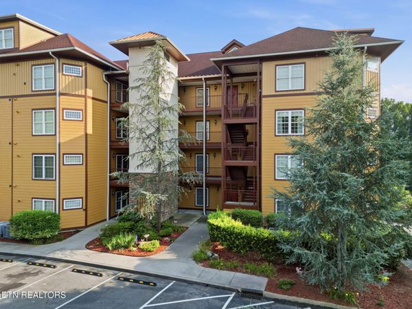 527 River Place Way, Sevierville, TN 37862