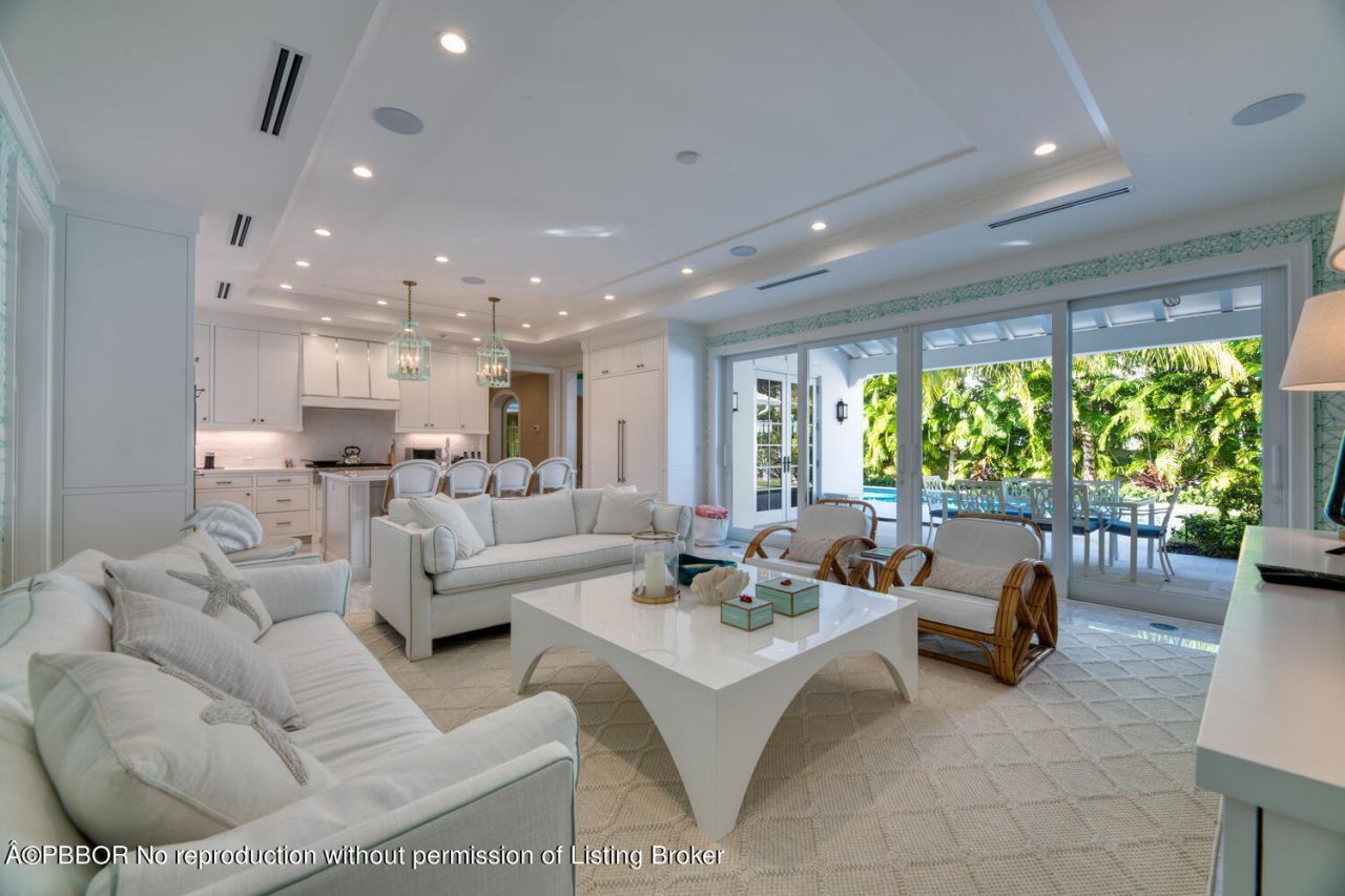 225 Arabian Road, Palm Beach, FL 33480 Photo