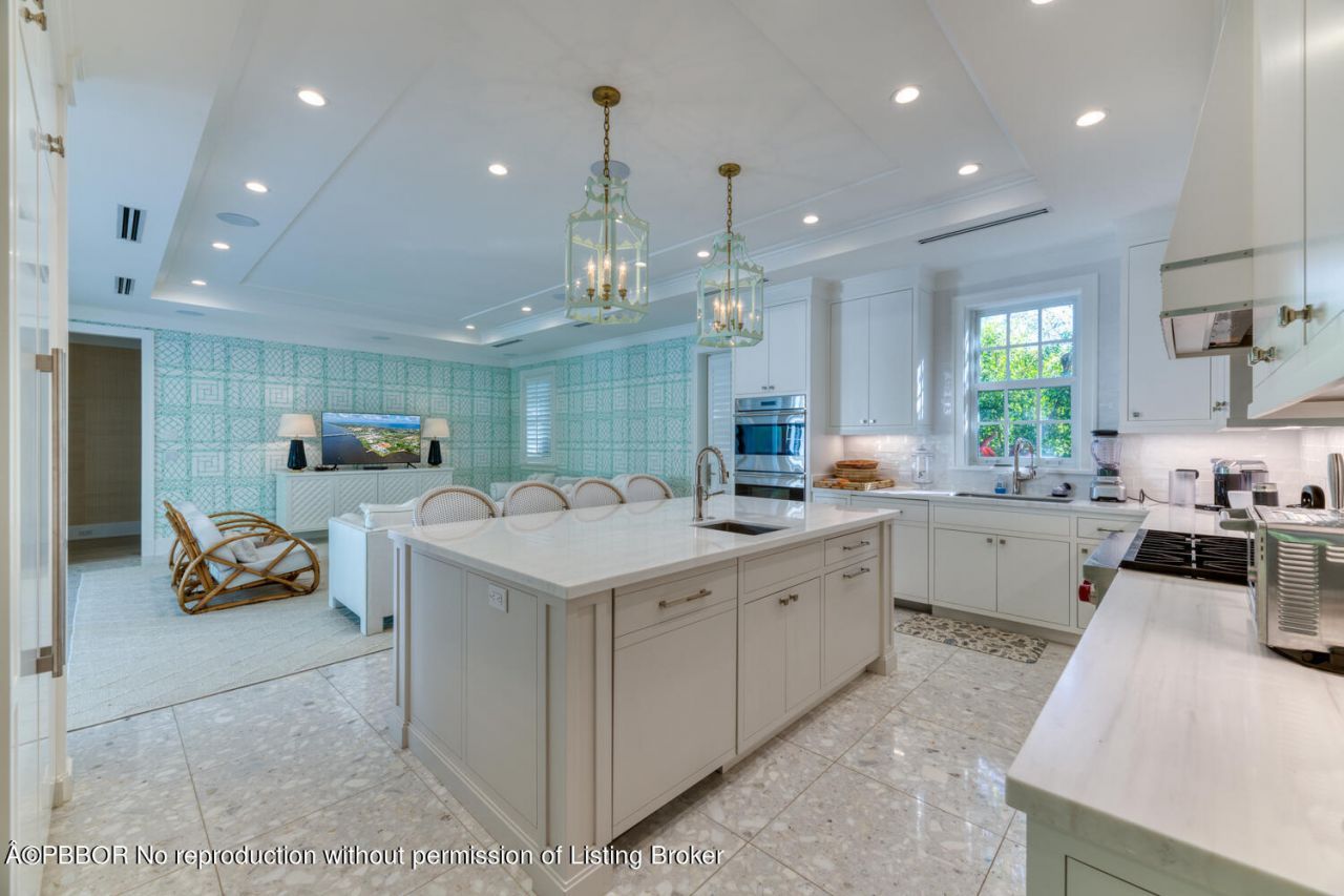 225 Arabian Road, Palm Beach, FL 33480 Photo
