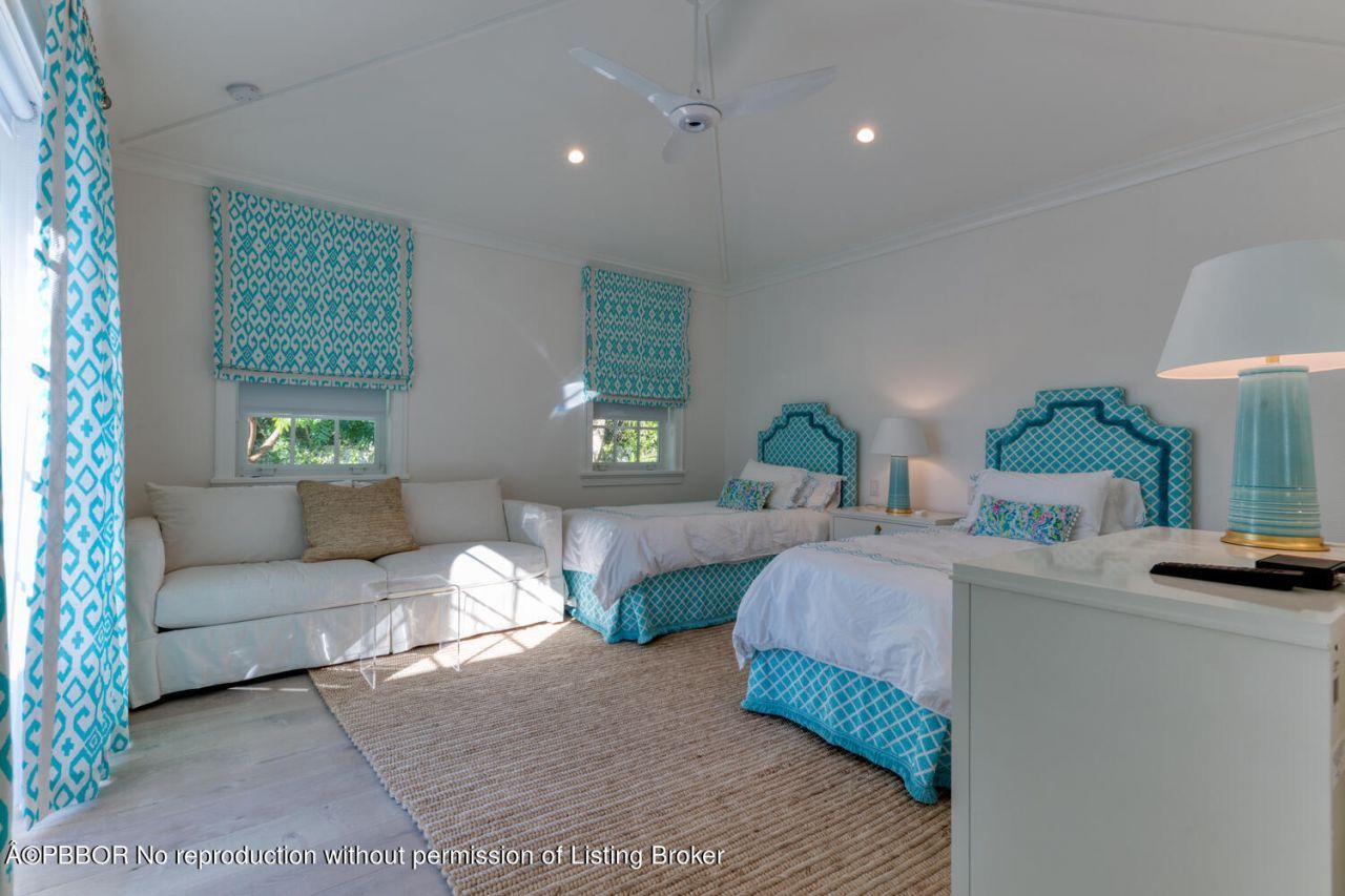 225 Arabian Road, Palm Beach, FL 33480 Photo