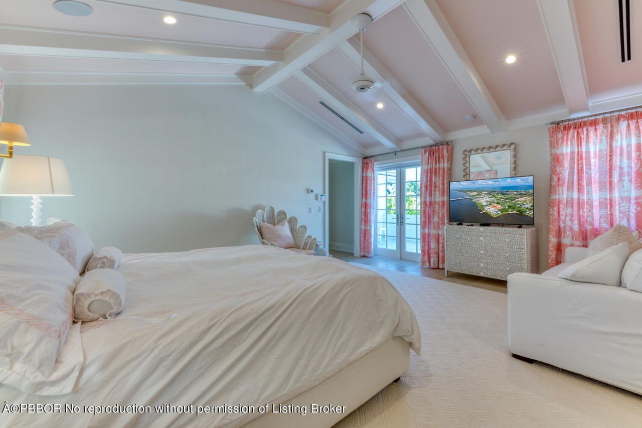 225 Arabian Road, Palm Beach, FL 33480 Photo