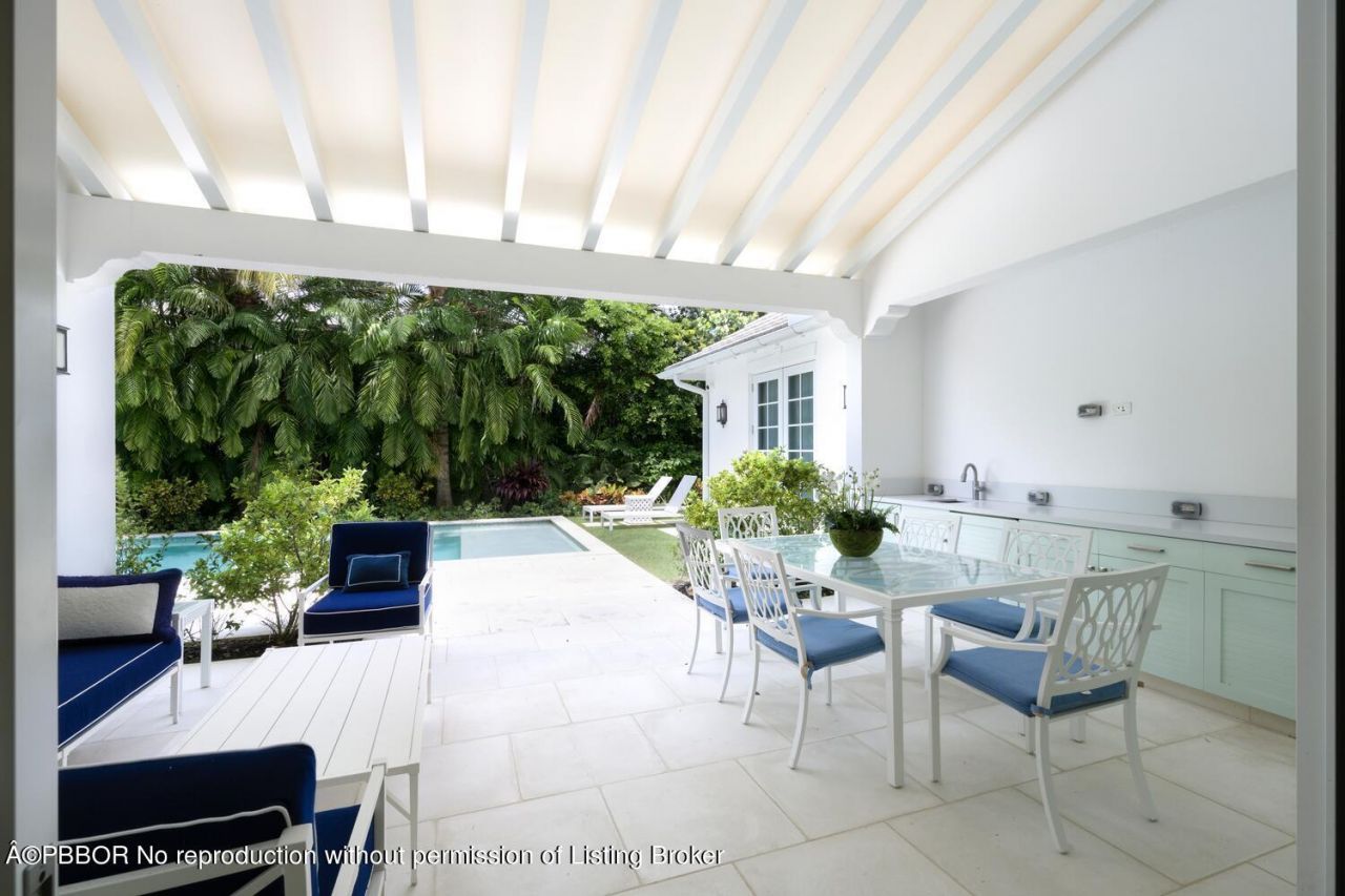 225 Arabian Road, Palm Beach, FL 33480 Photo
