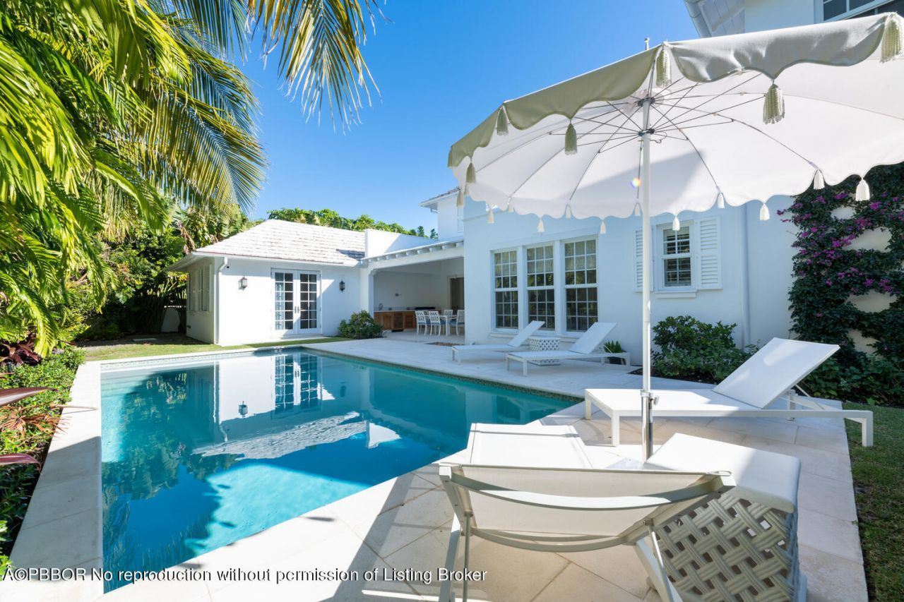 225 Arabian Road, Palm Beach, FL 33480 Photo