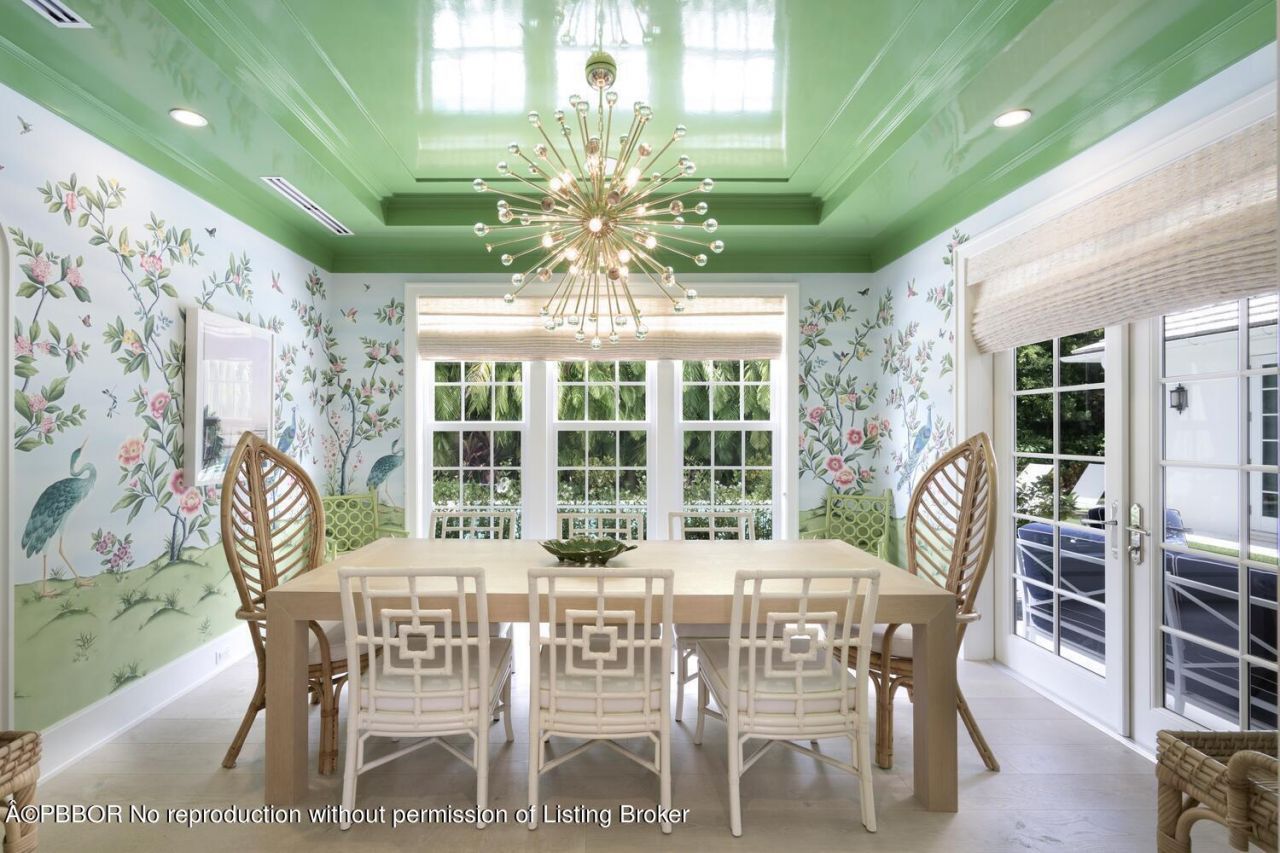 225 Arabian Road, Palm Beach, FL 33480 Photo
