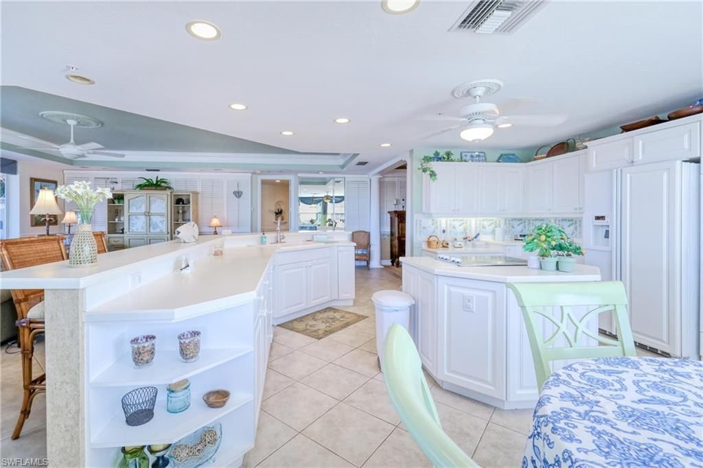 15100 Harbour Isle Dr, Unit 701, Fort Myers, FL 33908 Photo