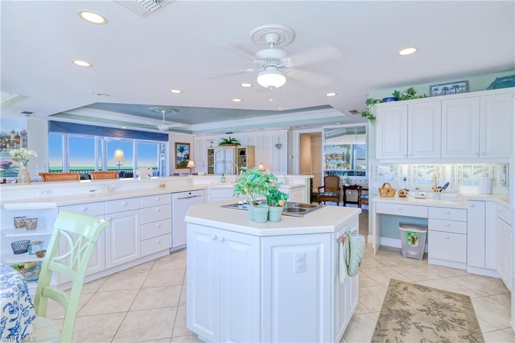 15100 Harbour Isle Dr, Unit 701, Fort Myers, FL 33908 Photo