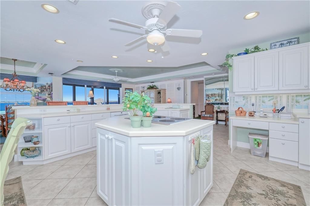 15100 Harbour Isle Dr, Unit 701, Fort Myers, FL 33908 Photo