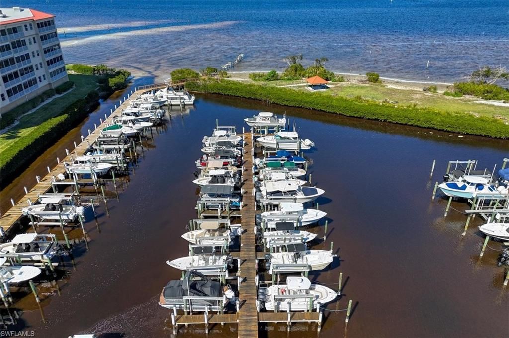 15100 Harbour Isle Dr, Unit 701, Fort Myers, FL 33908 Photo