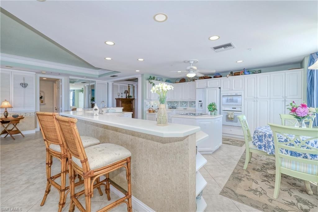 15100 Harbour Isle Dr, Unit 701, Fort Myers, FL 33908 Photo