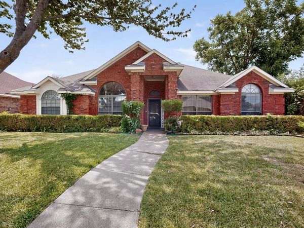 7005 Buckhorn Drive, Rowlett, TX 75089