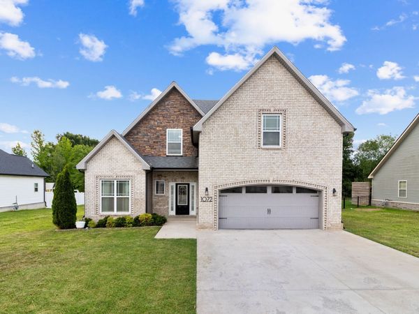 1072 Chagford Dr , Clarksville, TN 37043