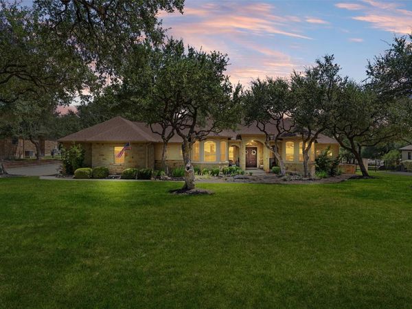 104 Vista LN, Georgetown, TX 78633