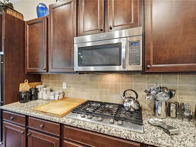 1584 Hawk Ridge Drive, Hamilton Township, OH 45039 Photo 22