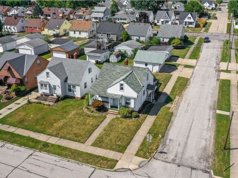 7902 Dorothy Avenue, Parma, OH 44129 Photo 48