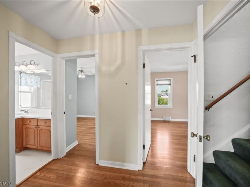 7902 Dorothy Avenue, Parma, OH 44129 Photo 6