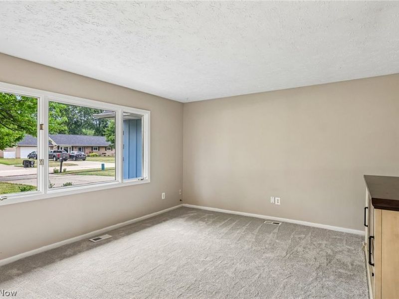 8278 Dallas Drive, Mentor, OH 44060 Photo 9